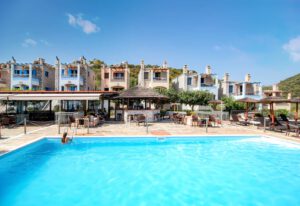 swimming_pool_vathi_hotel__6